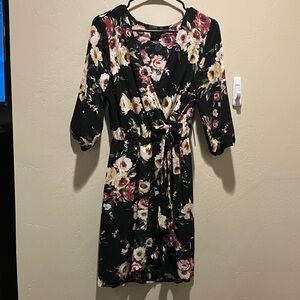NWT Scobe Large Floral Wrap Midi Dress in Black with Var. Pink and Cream Flowers